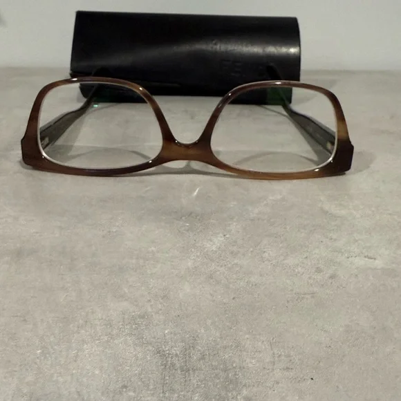 FENDI - Eyeglass Frame in Tortoise - Picture 7 of 7